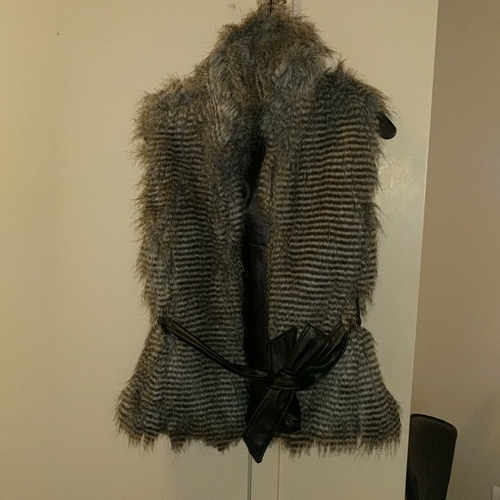 Dressy vest